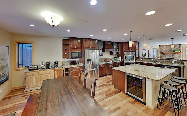 177junip 5 Bedroom Home