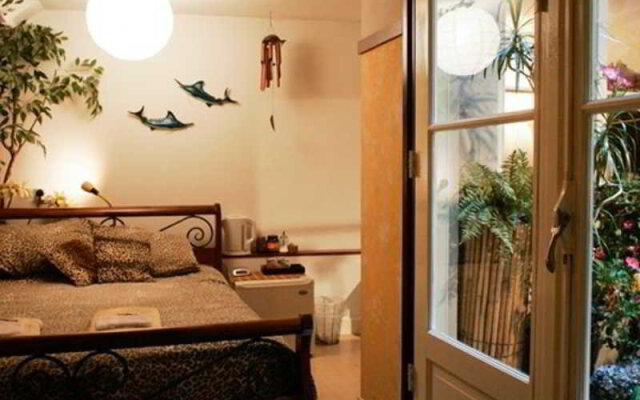 Amsterdam Bed and Breakfast Barangay
