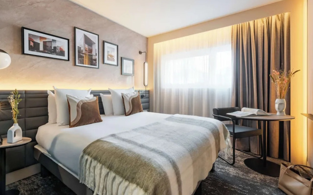 Novotel Paris La Défense Nanterre