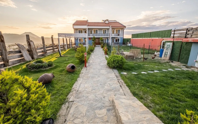 Sahika Konuk Evi