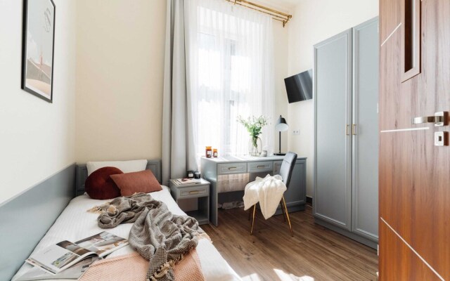 Sapphire Studios by Loft Affair