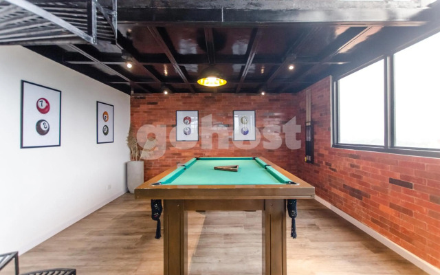 Apartamento de cabaña rústica con cama King 1D009