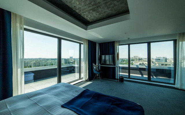 Union Plaza Hotel