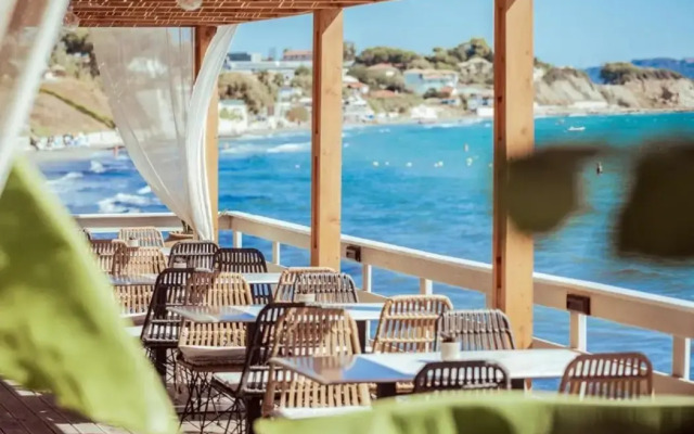 Porto Koukla Beach Hotel