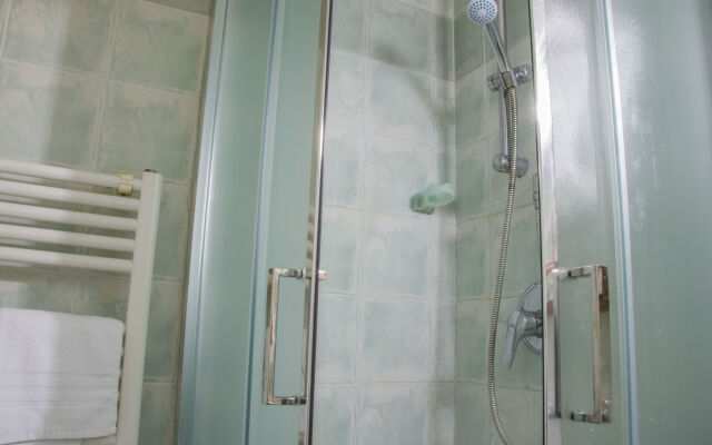 Bonapace Porta Nolana B&B