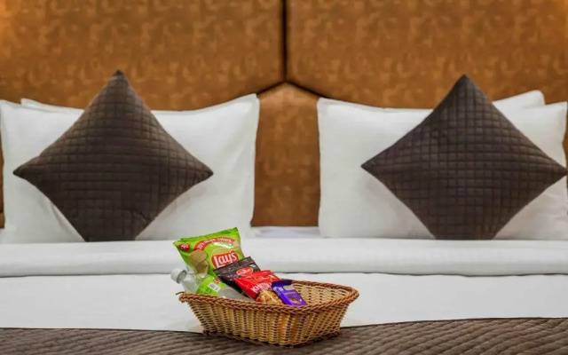 Hotel Paras