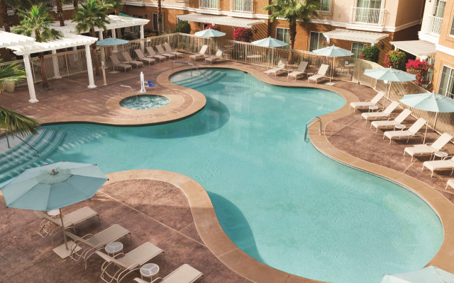 Homewood Suites by Hilton La Quinta