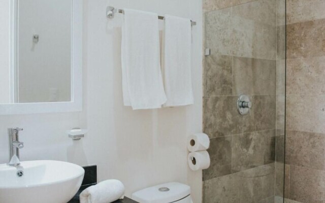 Spacious 2 BR Aldea Zama Private Pool Movie Cinema Gym