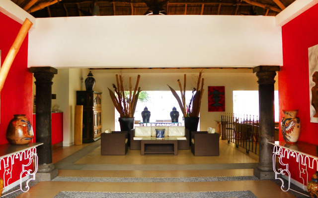 Zar Manzanillo