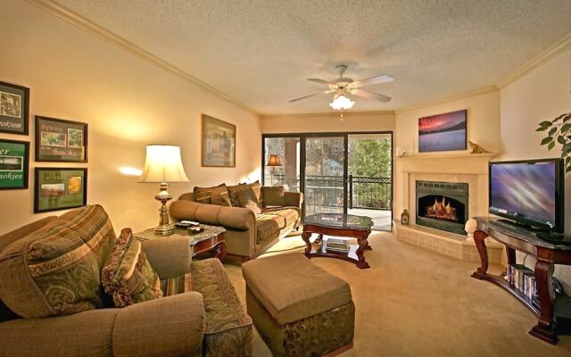 Riverfront Relaxation 2 Bedroom Home