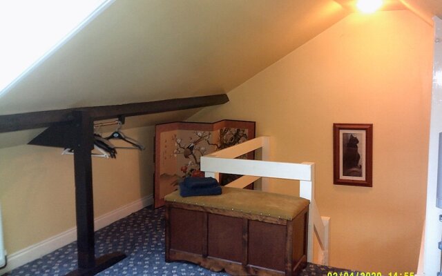 Wheatsheaf House Bed & Breakfast