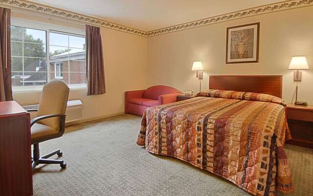 Days Inn by Wyndham Cleveland Lakewood