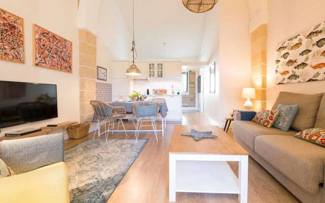 Cream Loft. Siente Jerez. Parking+Wifi+Netflix