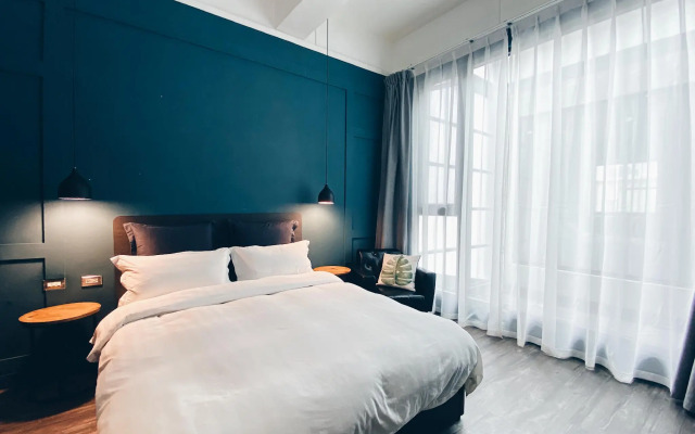 The Gatsby Apartment