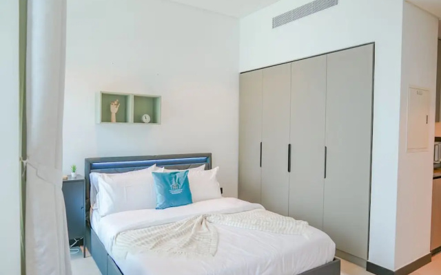 Stylish Retreat in Business Bay