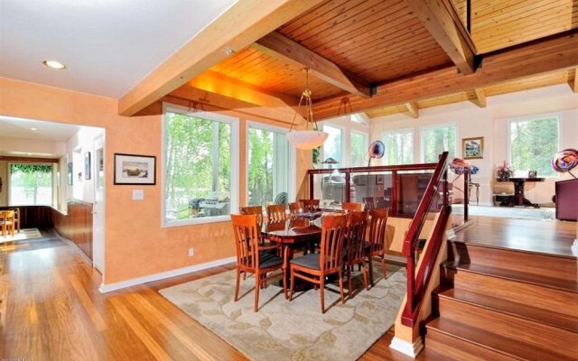 Goose Lake Lodge B&B