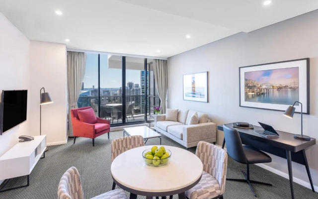 Meriton Suites Kent Street, Sydney
