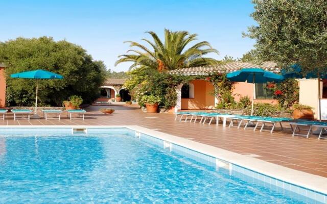 Alba Dorata Resort