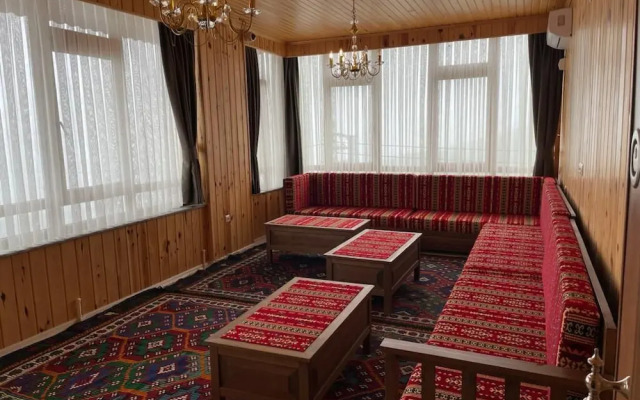 Avulot Mountain Resort Hotel