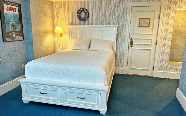 The Winthrop Arms Hotel And Restaurant