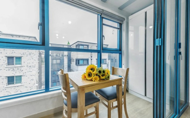 Boryeong Wifi Condo Pension