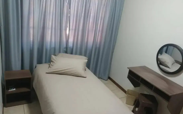 Self-catering Guesthouse in the Lowveld