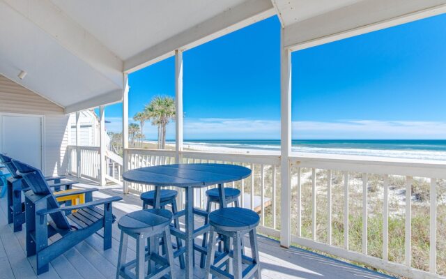 Sandy Toes by Book That Condo