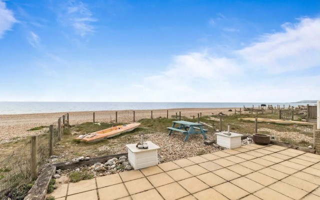 The Coastal Crab - Family-friendly Three-bed Beach House in Pevensey