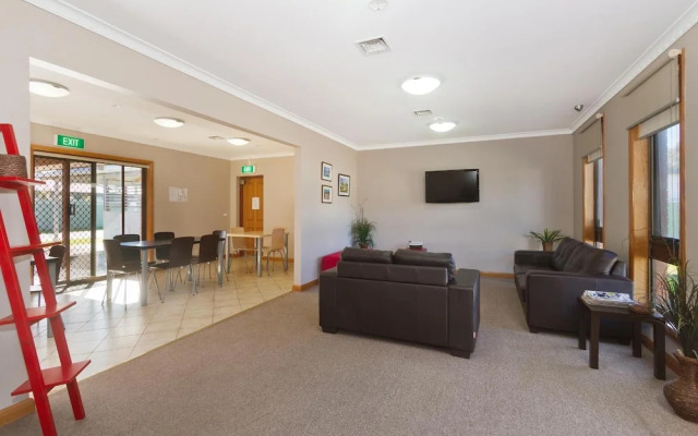 Sandhurst Motel