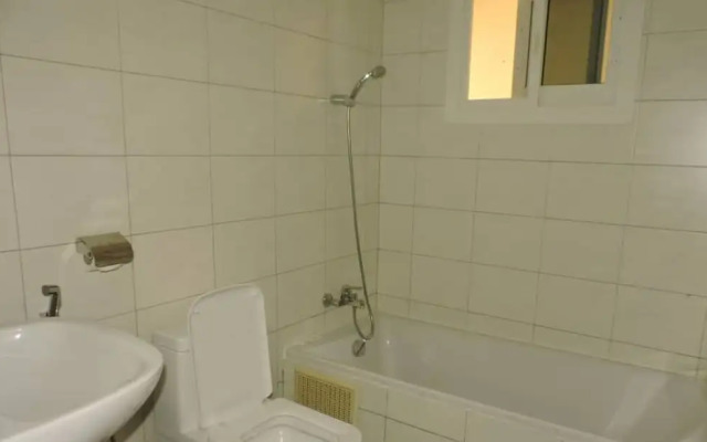 Iris Hotel