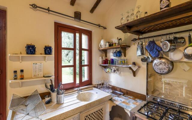 Amazing villa in Osimo with private garden