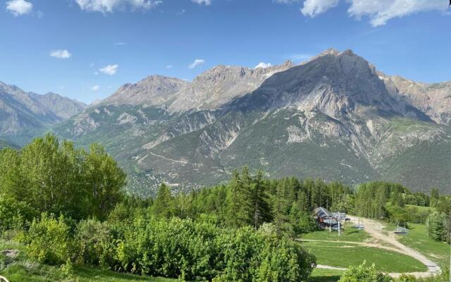 Studio Puy Saint Vincent 1600 aux pieds des pistes