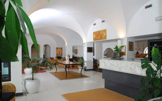 Grand Hotel Santa Domitilla