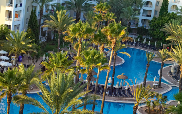 Protur Safari Park Aparthotel