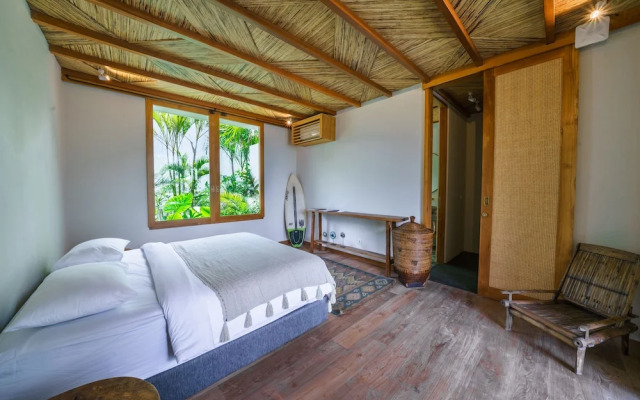 Villa Kauh - Luxury Tropical 5BR Villa