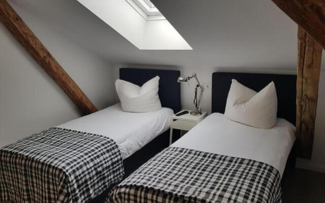 "Familientreff" in schöner moderner Ferienwohnung für 12 Personen im Oberharz!