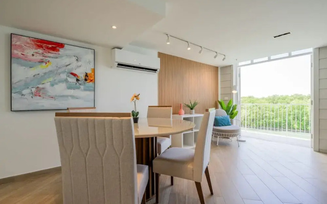 w Phenomenal 2BR w Fantastic View in Panama
