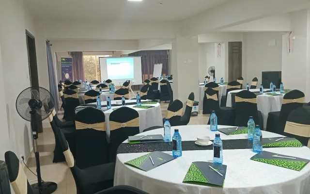 Downtown ecopark hotel