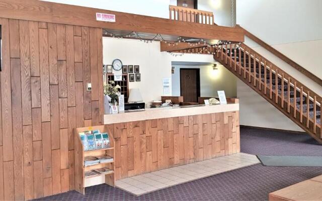 AmeriVu Inn & Suites - Avon