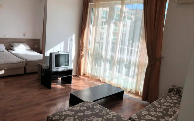 The Clara Hotel
