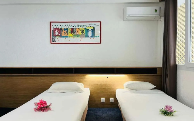Best Western Hotel Le Paris - Image 3