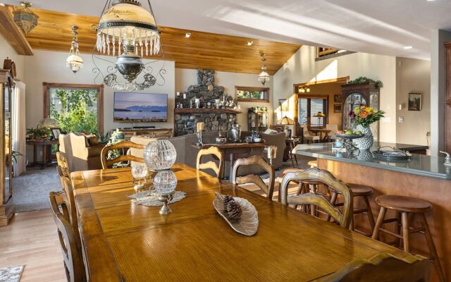 The Inn on Bigfork Bay