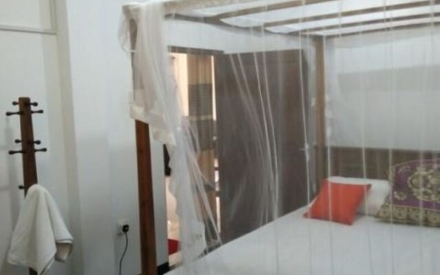 sinhagiri hotel and restaurant