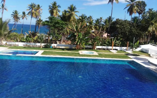 Oasi Encantada Beach Resort