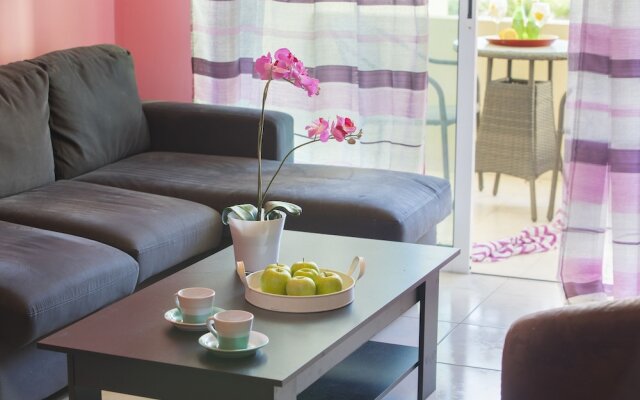 Mackenzie Rose Suite