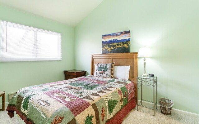 Liftview Miniums 2 Bedroom Condo by RedAwning