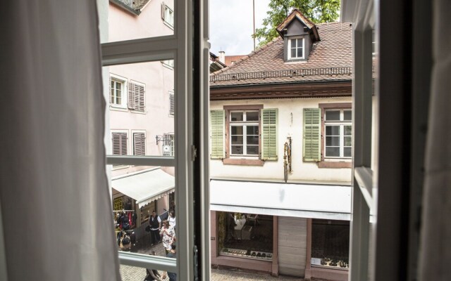 New England Apartment