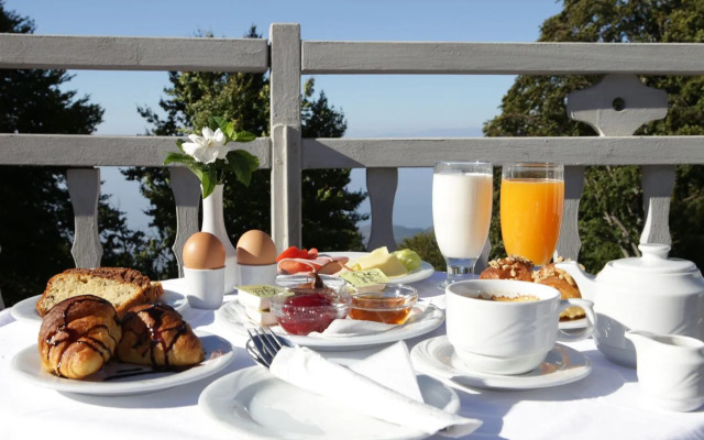 Anamar Pilio Resort