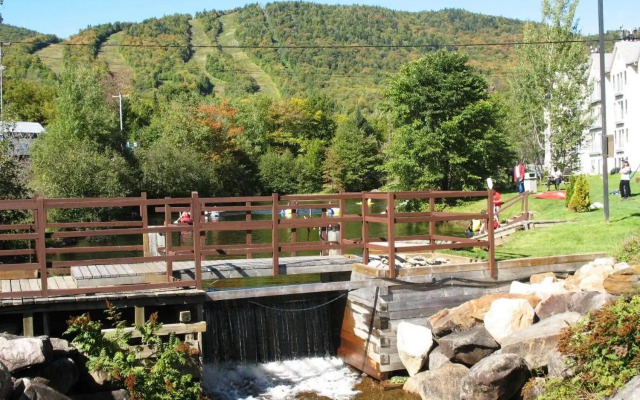 Stoneham Mountain Resort