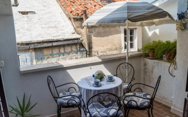 Stone House Seaside Retreat on Brač Island